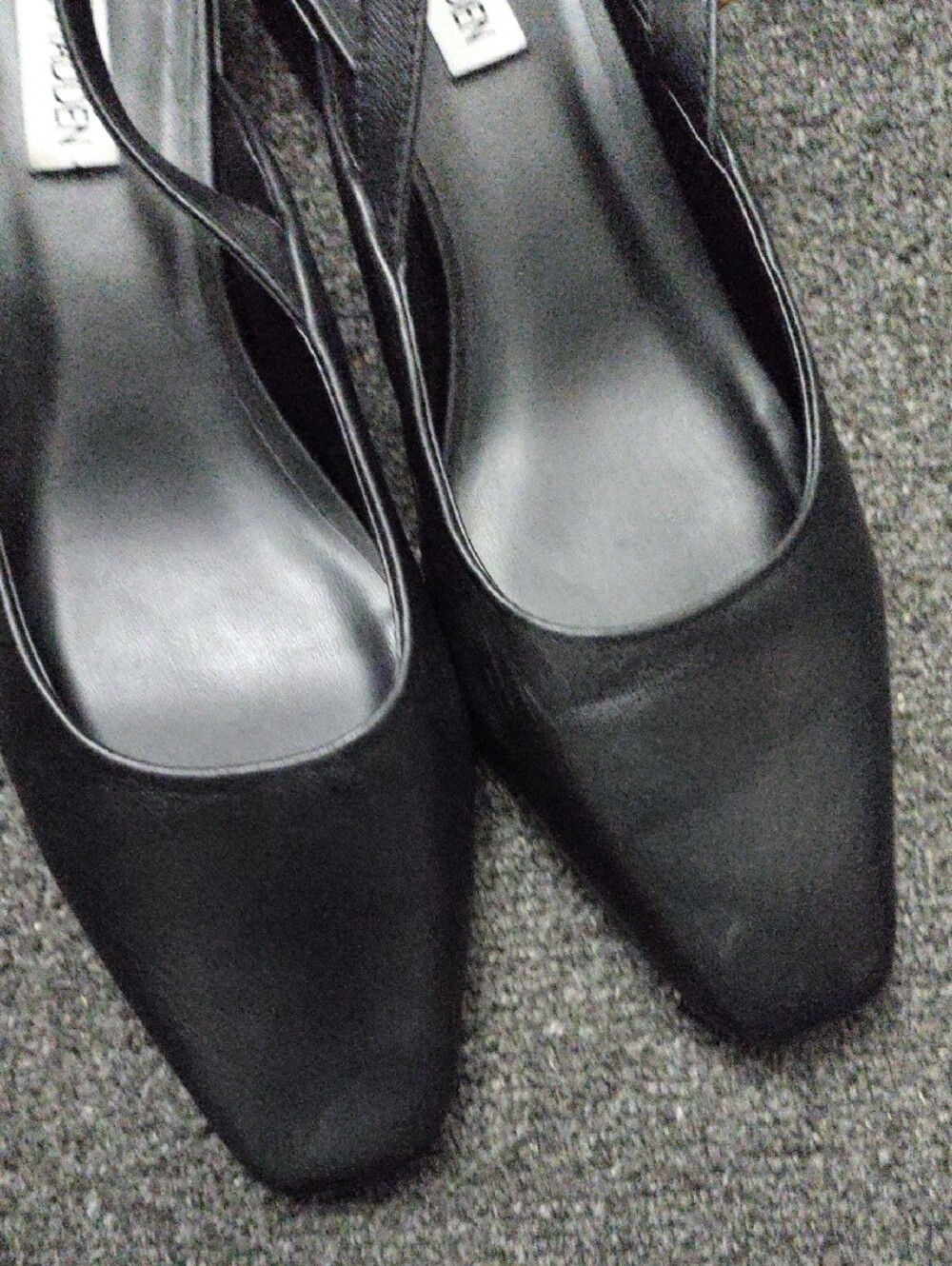 Steve Madden "Darvy" Black Slingback Flats with Gold Buckle - Picture 4 of 11